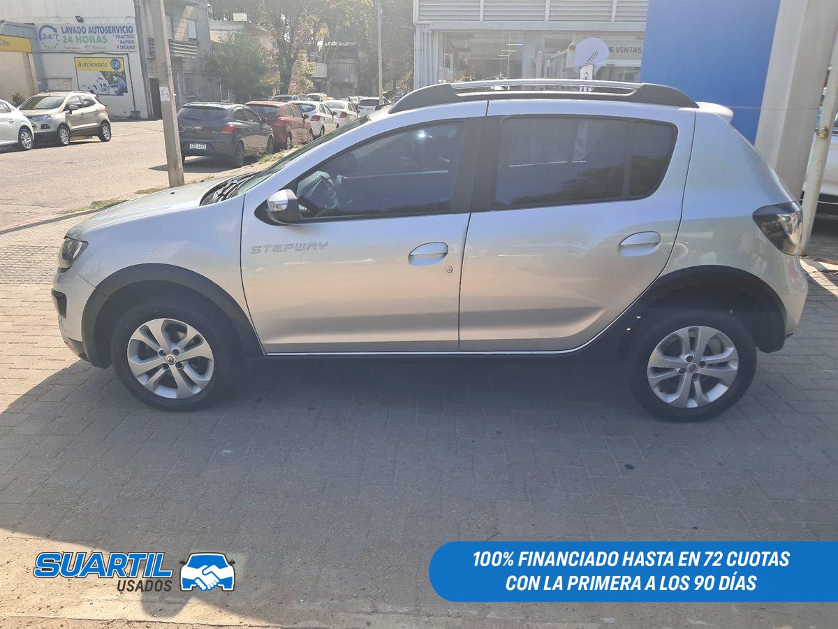 Renault Sandero Stepway Gris Plata 1.6 2015 160.794 km USD 9.590. Aceptamos Permutas. Financiación Propia y Bancaria. Consultas al 096 000 010 bit.ly/4rCh1kA
