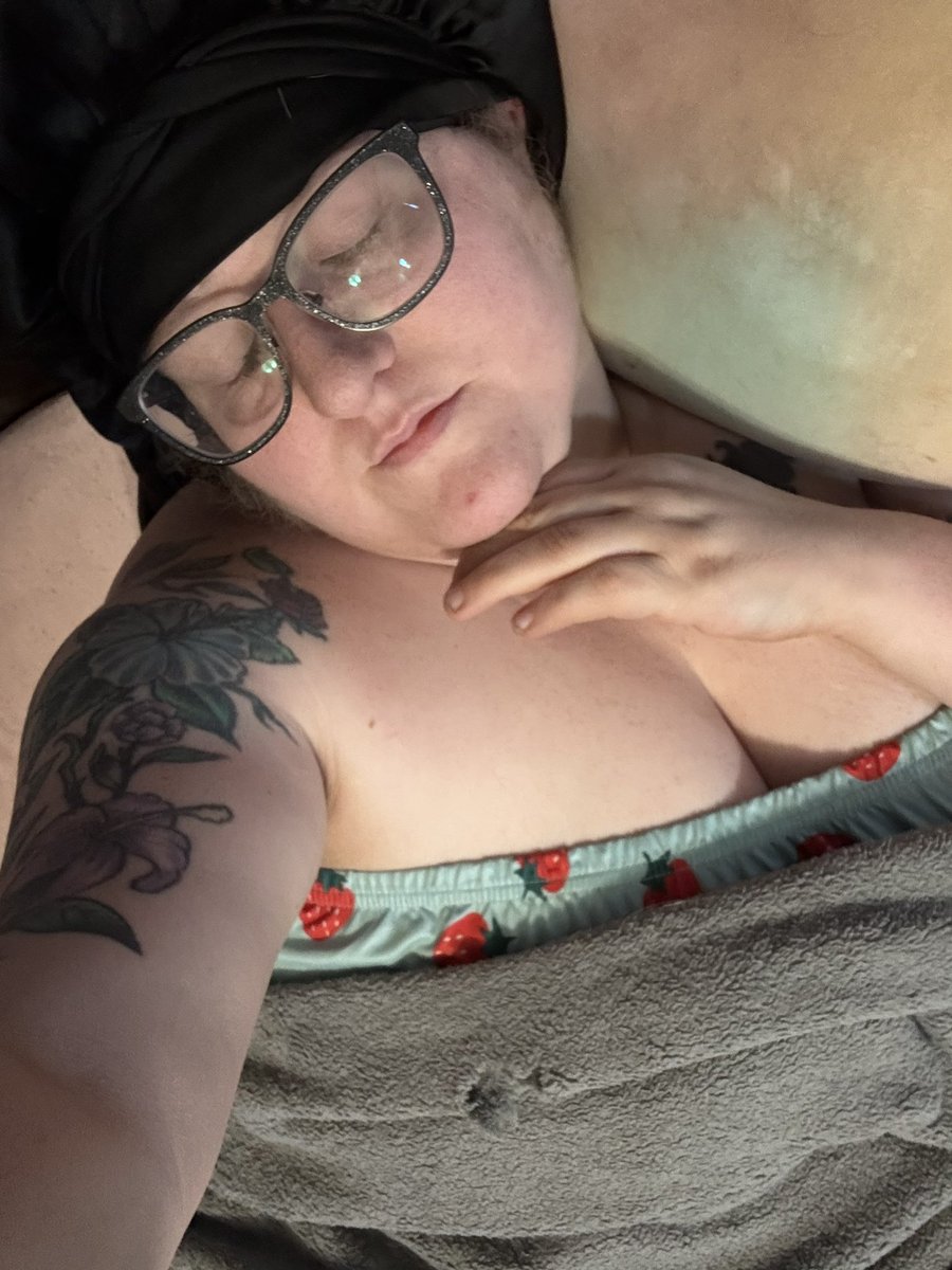 Hey fans, sorry I’ve been dead the last few days. I went to a rave and had a bad trip and have been sick since. I look forward to posting again soon 🫶🏻