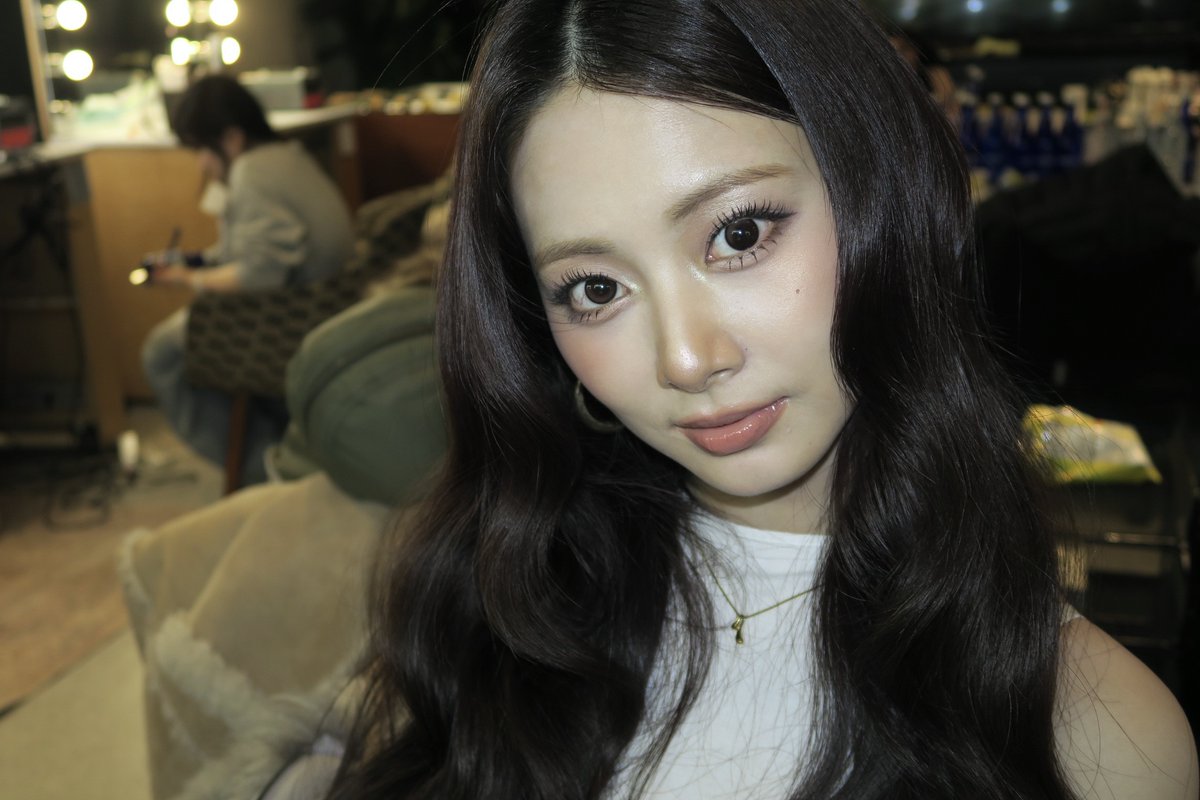 TZUYU IS SO GORGEOUS