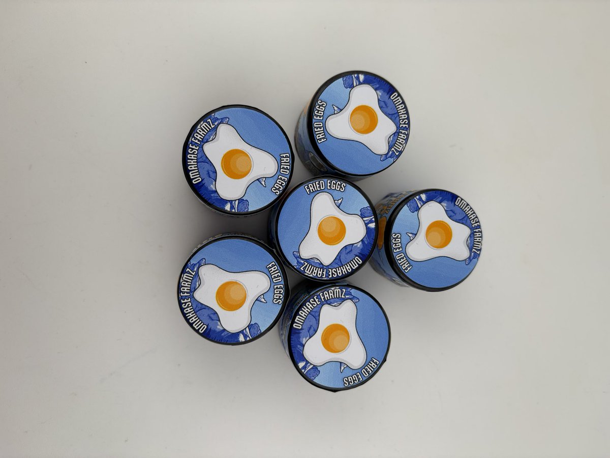 yung_rozzy's tweet image. You eat your eggs today? 
#omakaseFarmz #smallbatch #friedeggs