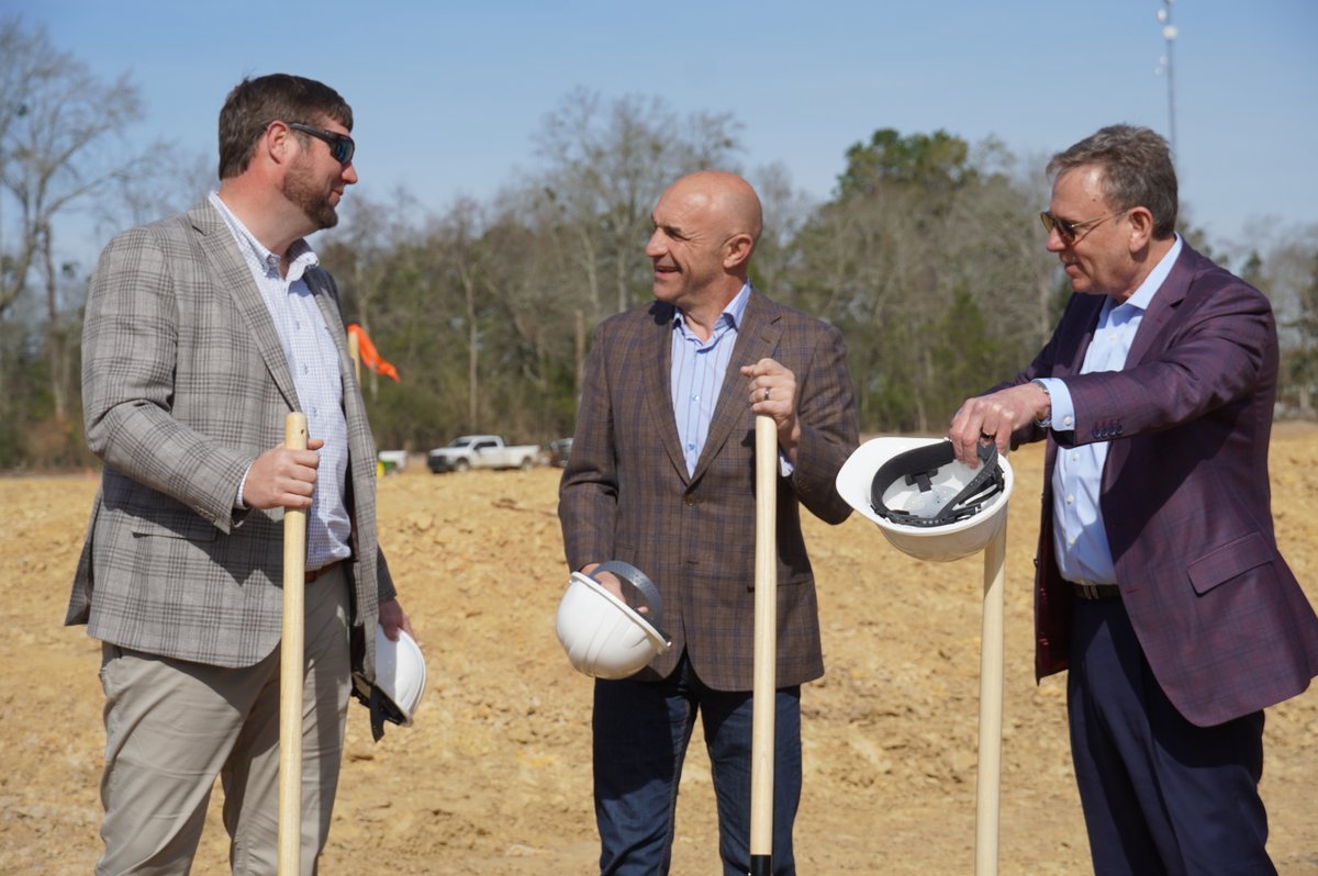 Louisiana Housing tweet media