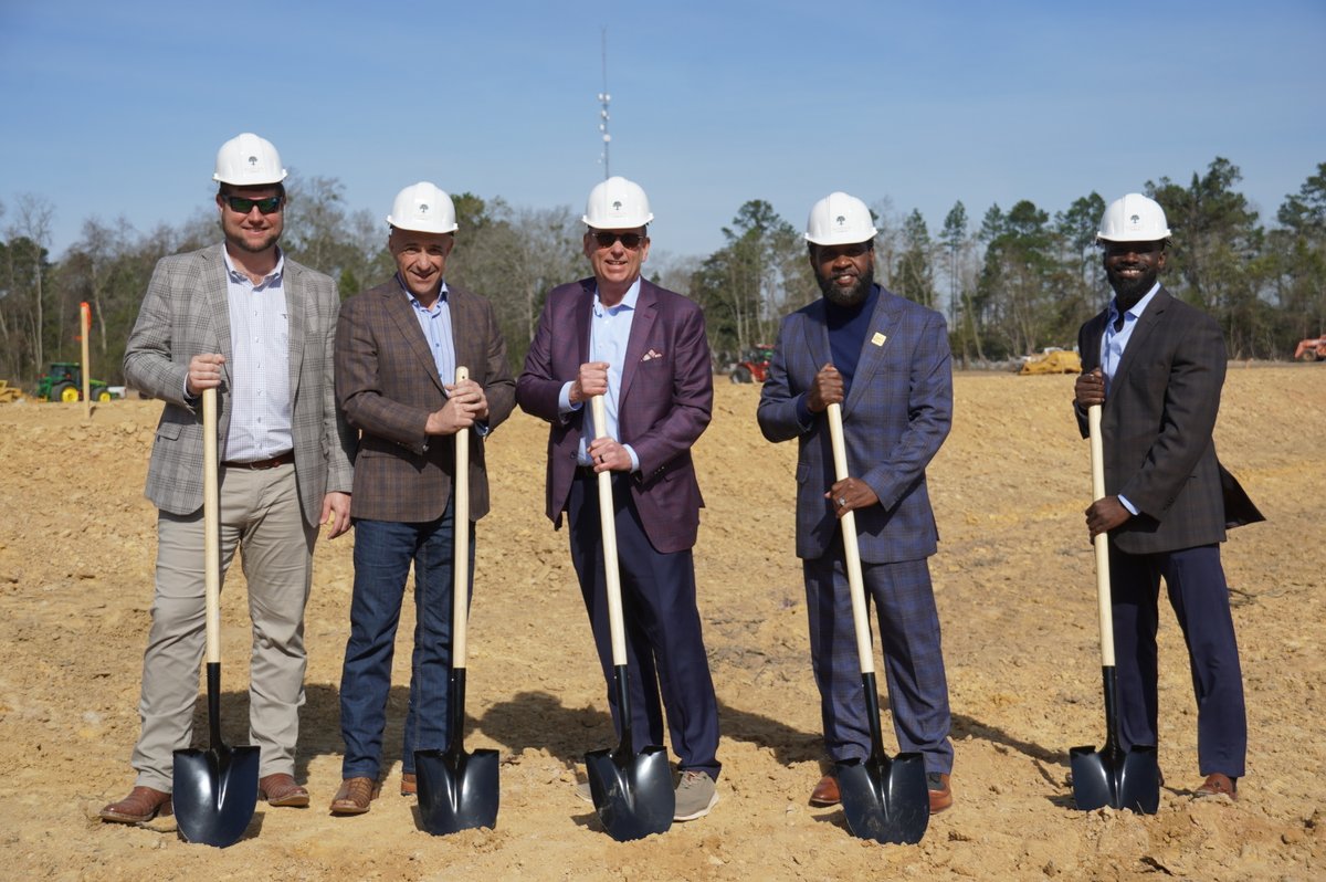 Louisiana Housing tweet media