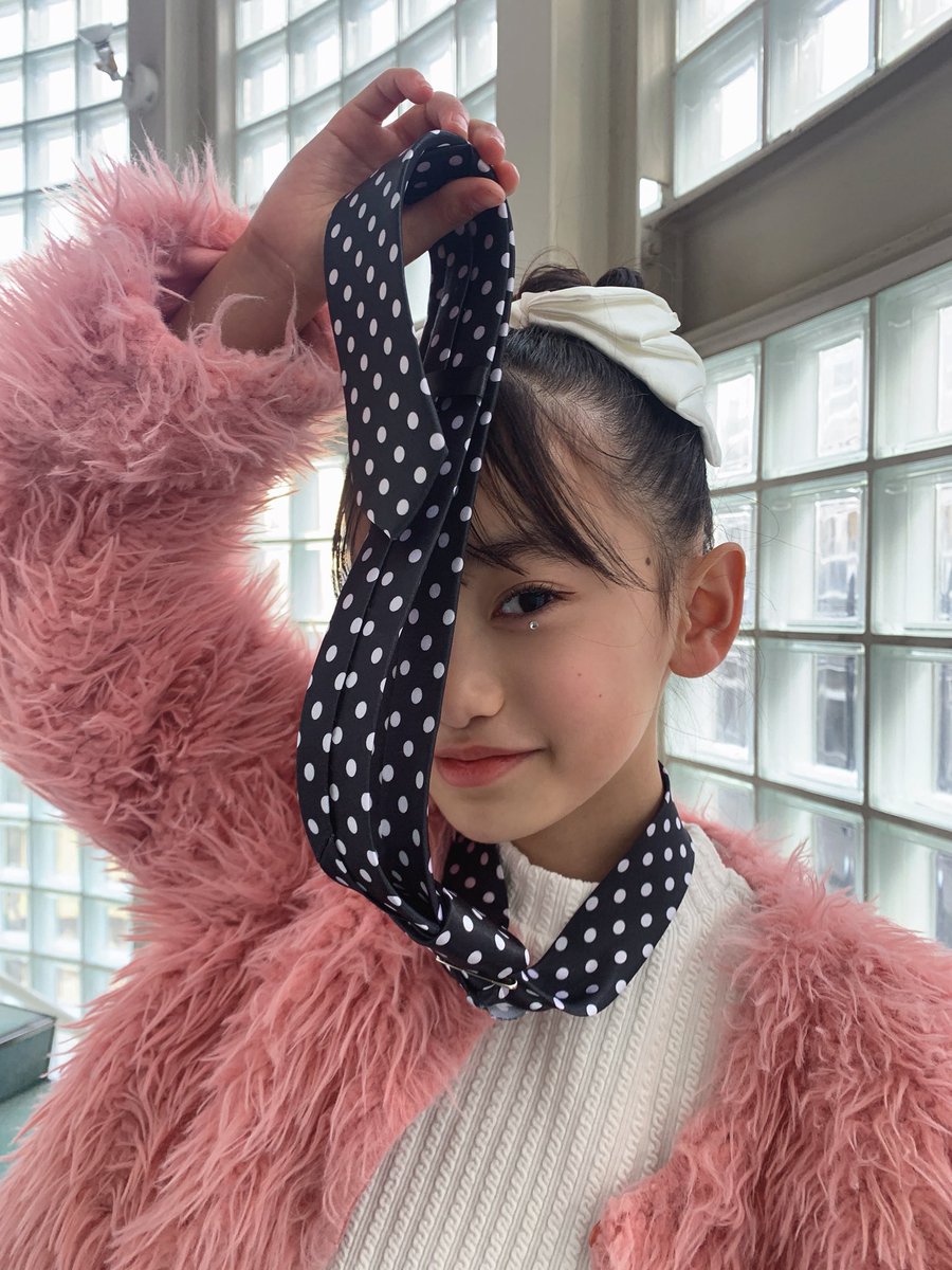 おハッピー🌻💛昨日は3月の全部のソロスペの衣装考えたよ🌈たのしみ