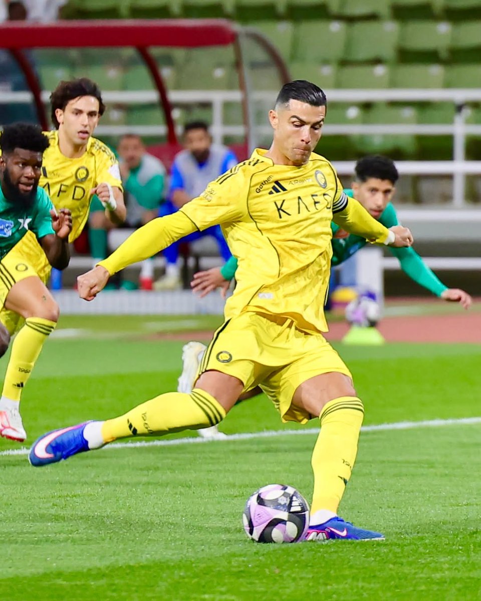 Cristiano Ronaldo tweet media