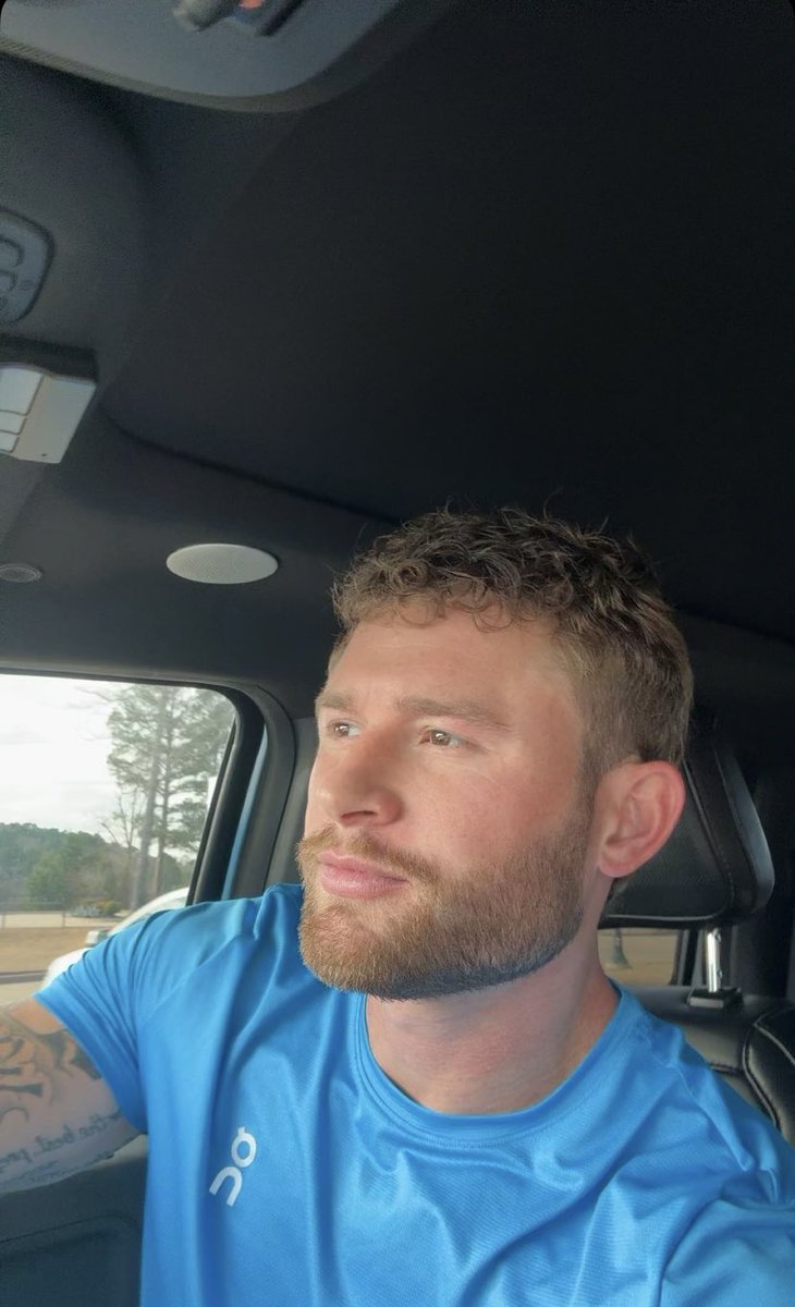 Luke tweet media