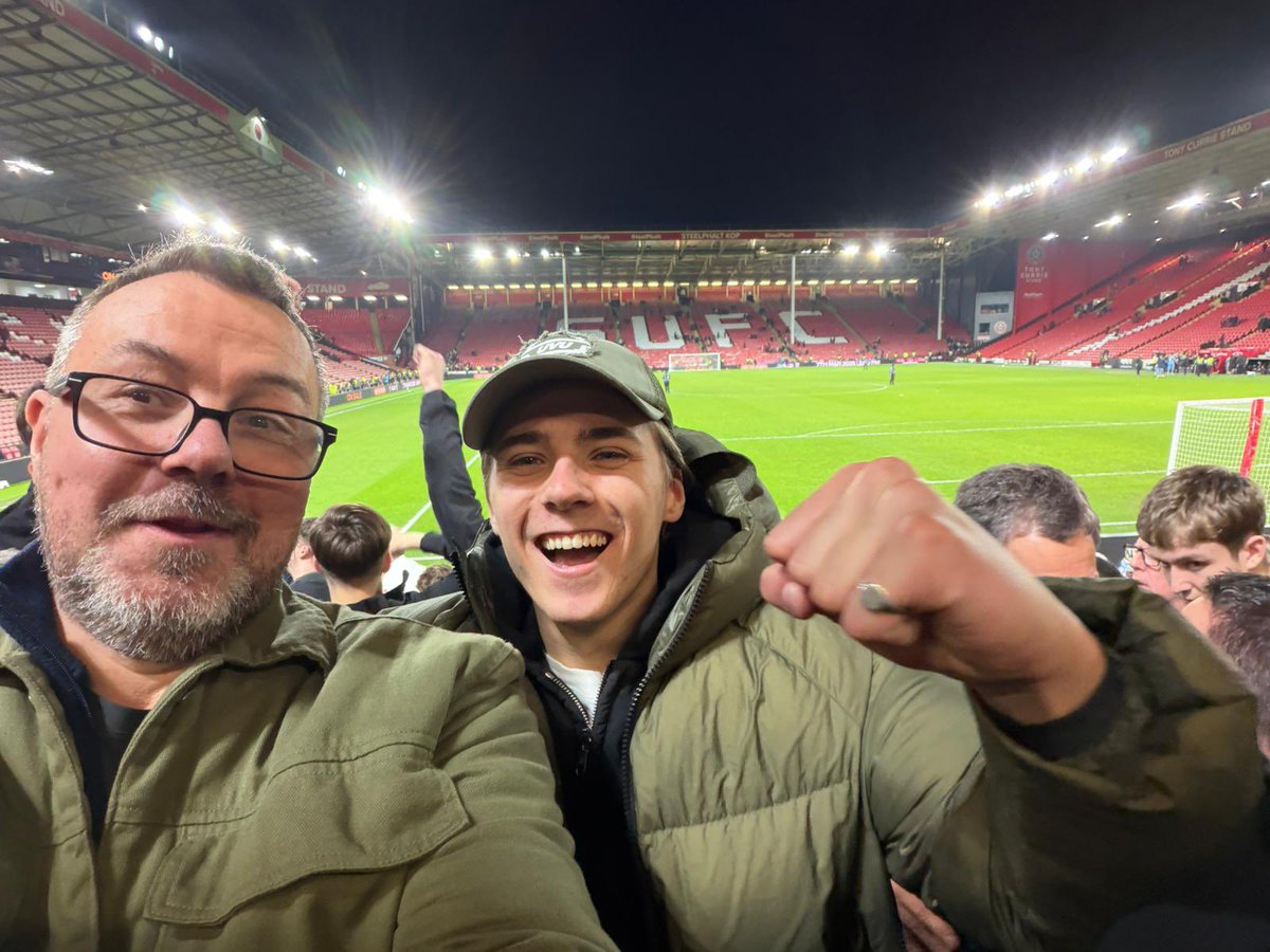 Surprise Shirts tweet media