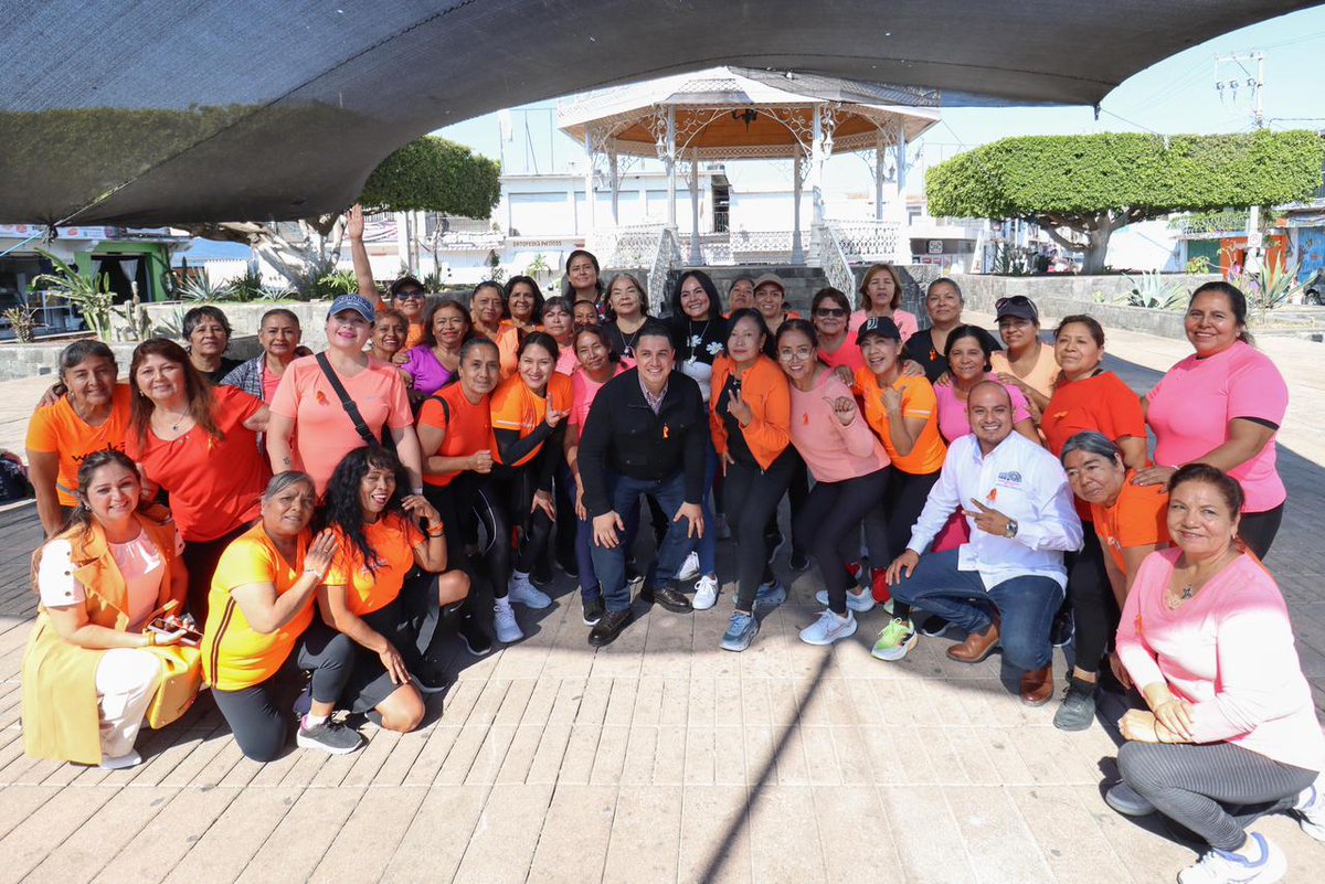 RadioFormulaMor's tweet image. #25M En el poblado de Tejalpa, la presidenta del DIF Jiutepec, Liliana Alanís, encabezó la jornada “Mujeres Sin Miedo, Sociedad Sin Violencia” para empoderar a las mujeres. 💕

El evento contó con talleres, activación física, módulos de información y atención a víctimas. ✅