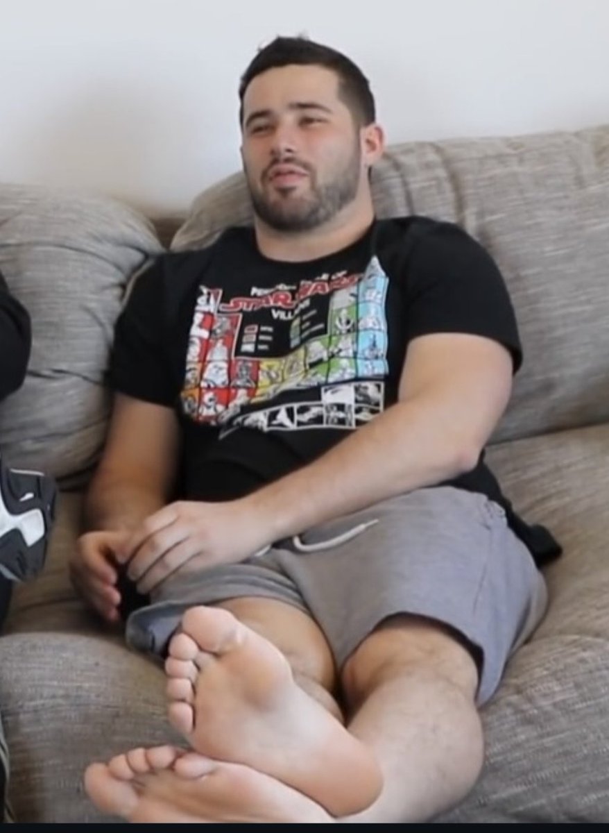 Aaron 🩵 tweet media