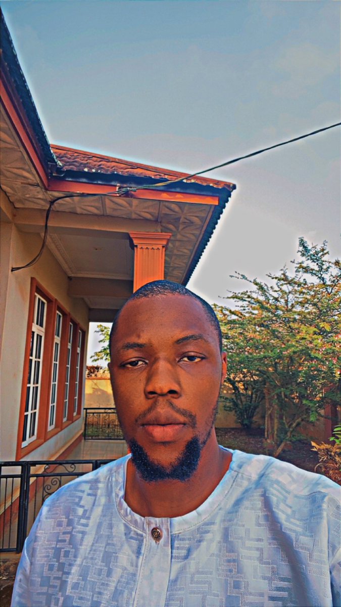 Temt007's tweet photo. @ademoye_mercy Whatever the weather! https://t.co/BxKHvXCbKk