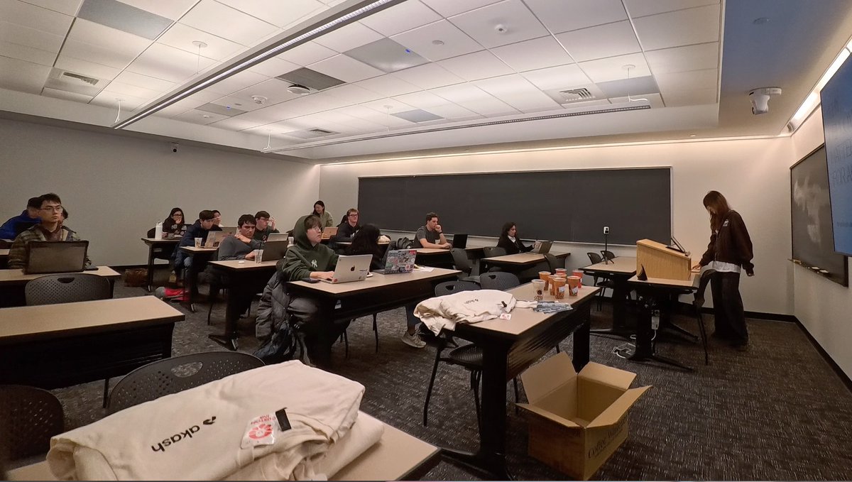 Huge shoutout to Helen for hosting her first Cloud Deployment Workshop with AI@Princeton!!! 👏👏👏