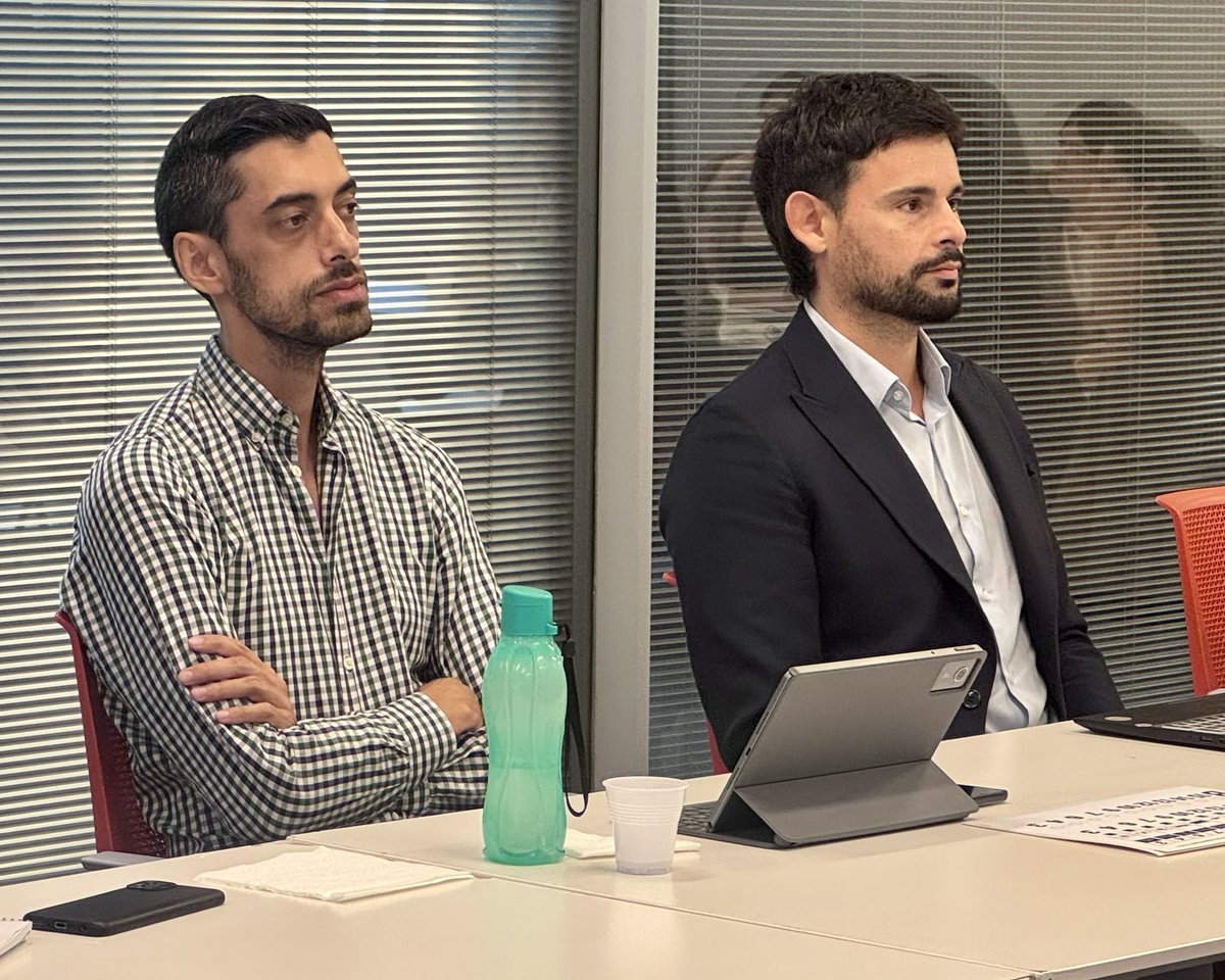 🏛️ IV Plan de Acción de la Ciudad con OGP

Participamos de una jornada de trabajo para fortalecer el compromiso LABIIN, Laboratorio de Innovación Institucional, enfocado en promover elecciones accesibles e inclusivas, junto a equipos del poder judicial, legislativo y ejecutivo.