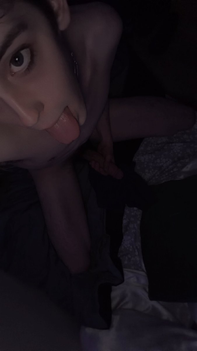 blue02jay's tweet photo. #gay #bigdick #nsfw https://t.co/2H4EOtfvVZ
