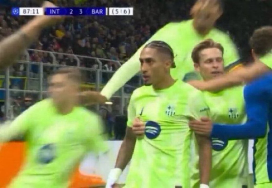 Ella: tanto te ilusioné?

Literalmente ella: