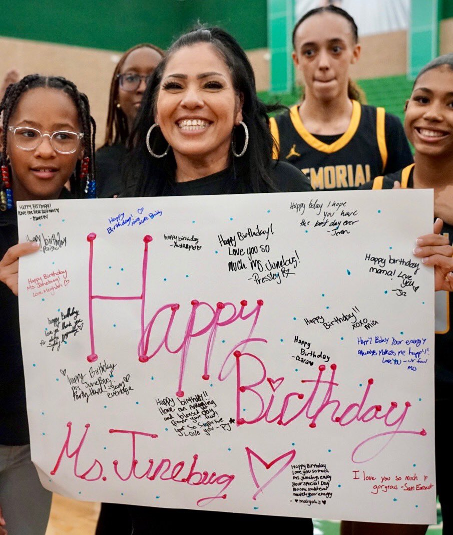 miss_junebugg tweet media