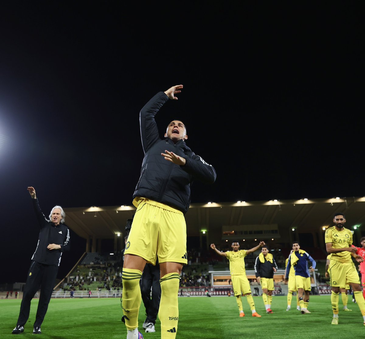 أدام الله للنصـر أفراحـه …… 🤲