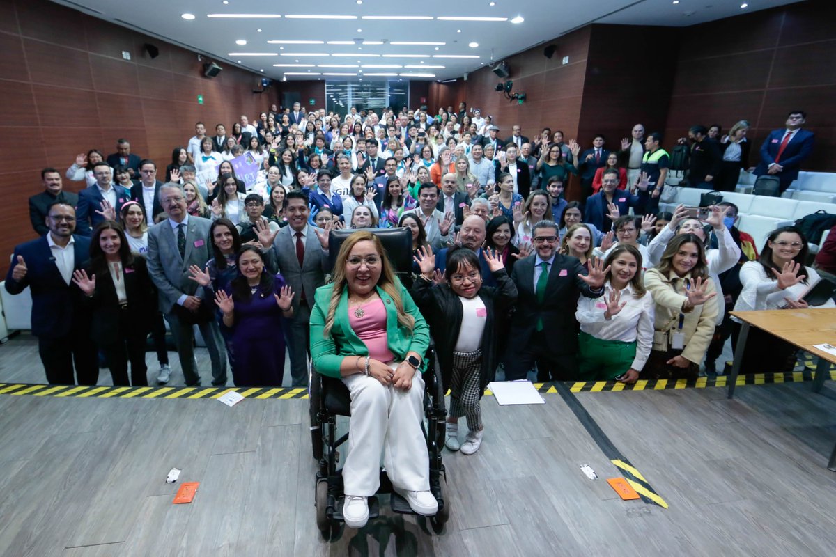 📷 Integrantes de la Cámara de Senadores, especialistas y personas de la sociedad civil participan en el Foro bicameral de enfermedades raras: legislando para fortalecer las políticas públicas de prevención, diagnóstico temprano y atención oportuna.

comunicacionsocial.senado.gob.mx/multimedia/gal…