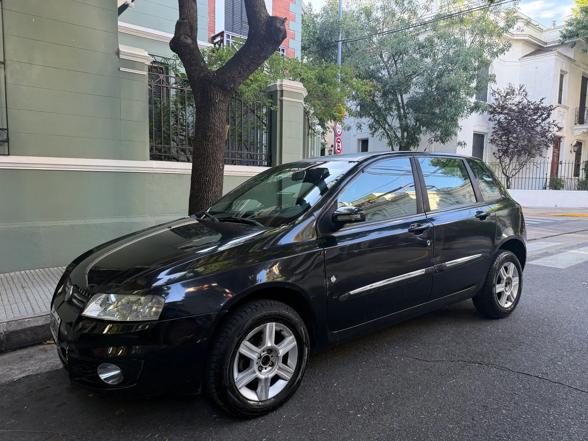 V6 Marketplace tweet media