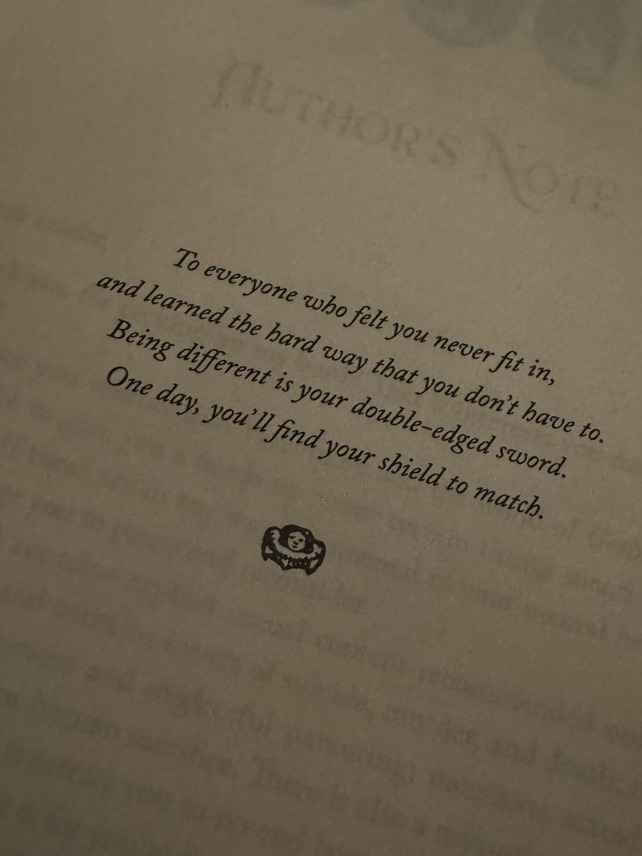 𝑑𝑎𝑟𝑙𝑖𝑛𝑔 tweet media