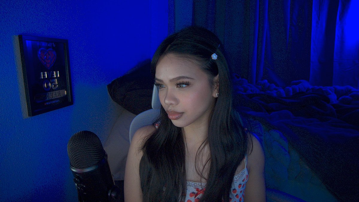 Simoneitl tweet media