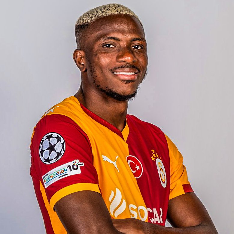 eurofootcom's tweet image. 🚨🇳🇬 𝐎𝐅𝐅𝐈𝐂𝐈𝐀𝐋 | Victor Osimhen (27) is now Galatasaray's all-time top foreign goalscorer in the UEFA Champions League. 🥇✅