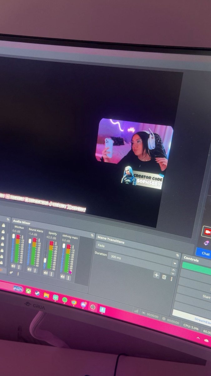 live now being a bot 

💜 twitch // <a href="/sophsbby/">soph 🕸️</a>