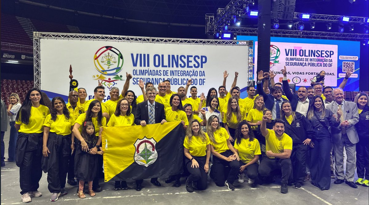 detrandfoficial's tweet image. #DetranDF participa de abertura da VIII Olinsesp. Evento realizado na Arena BRB reuniu autoridades, atletas, servidores e familiares.🎖️🏆⚽️🏃
Veja mais em: detran.df.gov.br/w/detran-df-pa…