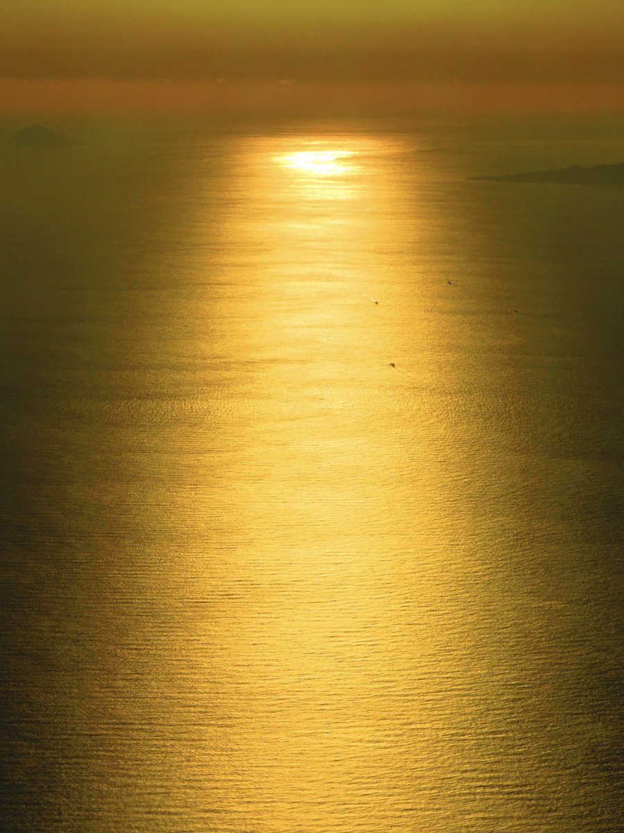 Post by 荒木健太郎 on X: 光の風景。