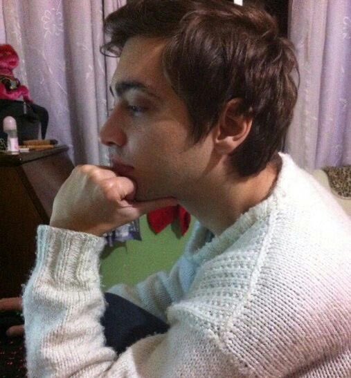 não aguento esse pessoal burro em vez de ir cobrar os próprios políticos vem querer cobrar do alanzoka e do cellbit