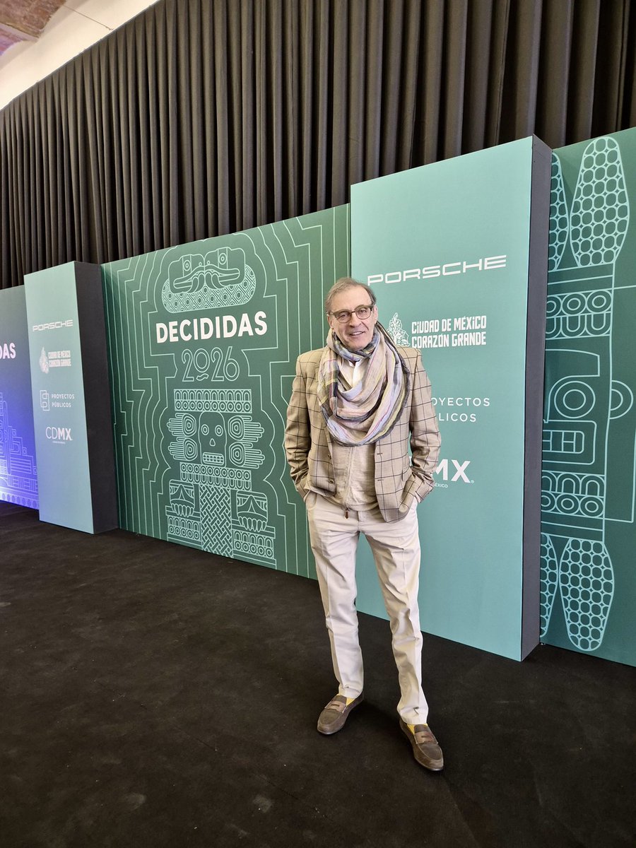 Morris Gilbert tweet media