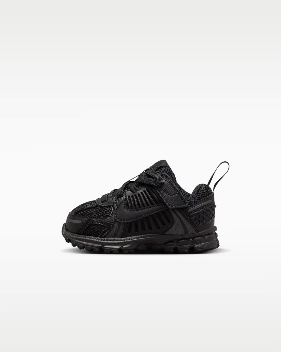 sneakersteal's tweet photo. STEAL💥

Toddler Nike Vomero 5

As low as $40.77 + Free Shipping (Reg. $72.00)

https://t.co/JRFuvVWZ5c

*use code GEARUP at checkout* https://t.co/LhPiIt73uF