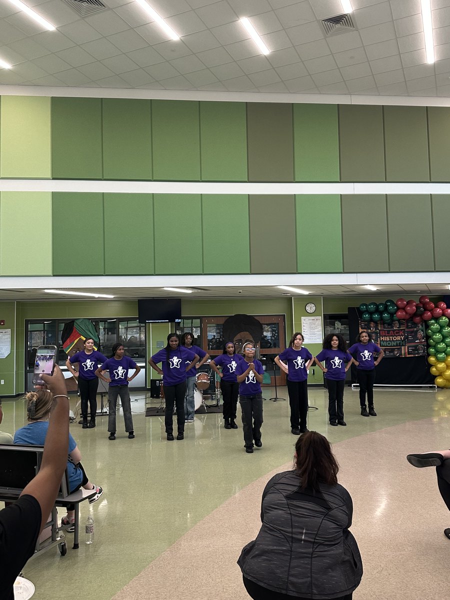 Travis Science Academy tweet media