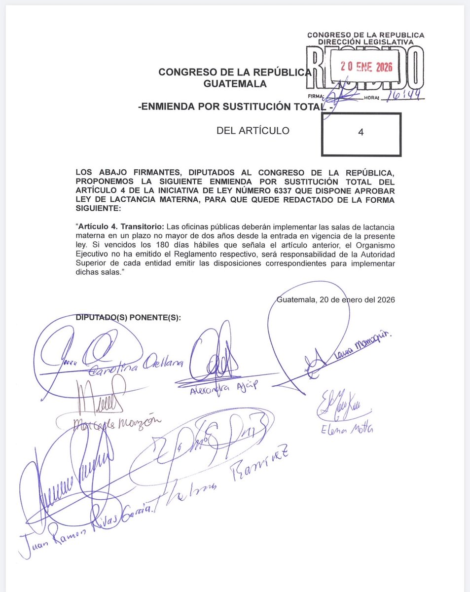 ligiabriz's tweet photo. Parte de las políticas de responsabilidad familiar corporativa, es la creación de salas de lactancia para las mamás lactantes. Es una lástima que ayer el @CongresoGuate improbara la iniciativa de ley 6337 "Ley de lactancia materna", que hubiese un gran apoyo a la maternidad. https://t.co/zO52uHGqLc