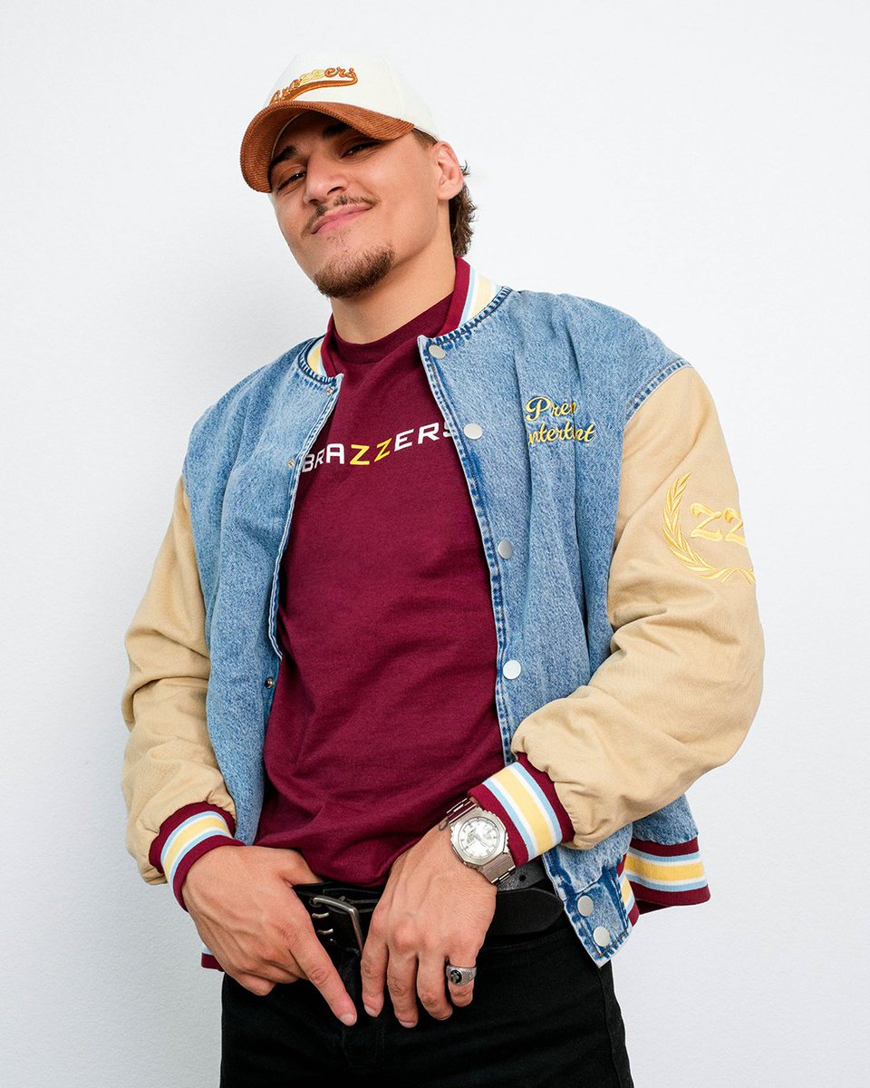 officialzzstore tweet media