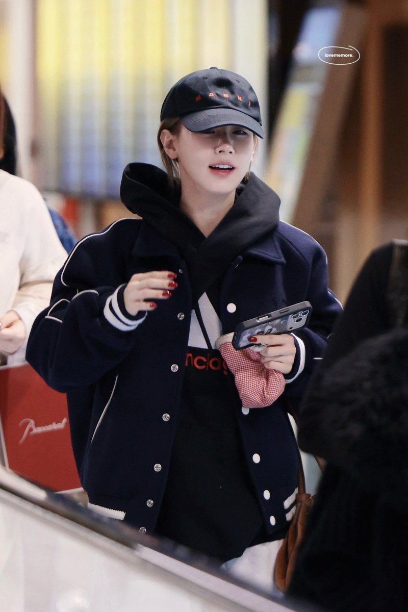 260225 장거리비행 수고했어🥹🫳🏻🫳🏻🫳🏻
#아이들 #idle #미연 #MIYEON