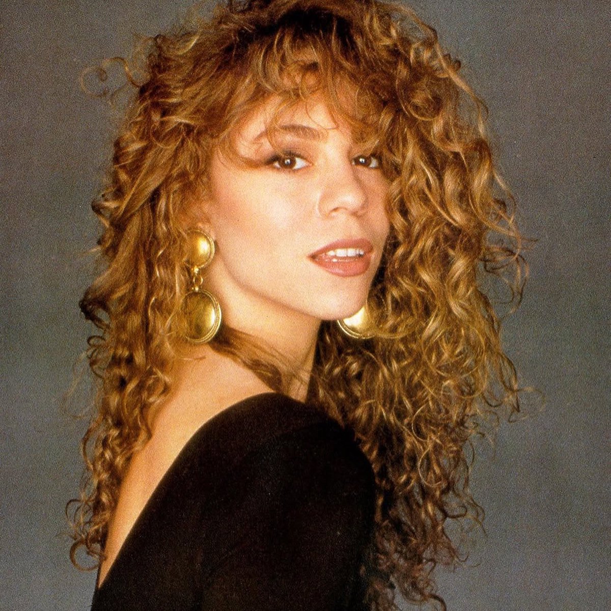 StatsOnCarey's tweet photo. Mariah Carey has been nominated for the @rockhall once again. This is the only award missing for her to complete a clean sweep of the major honorary accolades in music. https://t.co/TP2bXzGysY