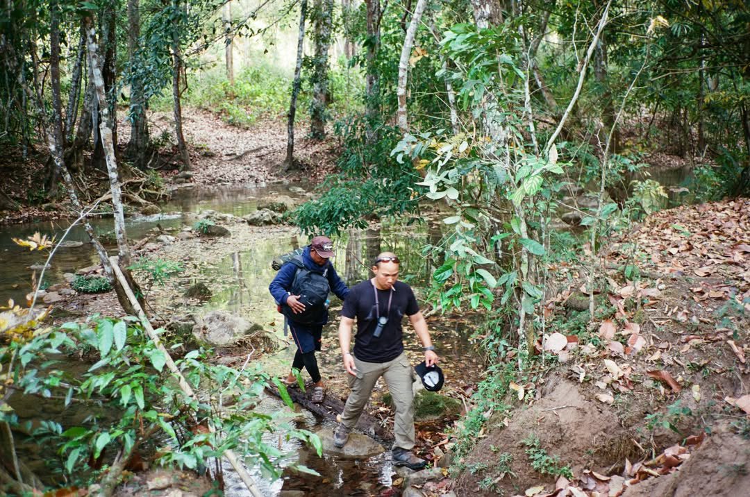 That trail was not easy but that was the fun part. Steep climbs long walks and a lot of tired laughs along the way. We pushed through it together and somehow made every hard step feel worth it. Definitely one of those trips I will remember.