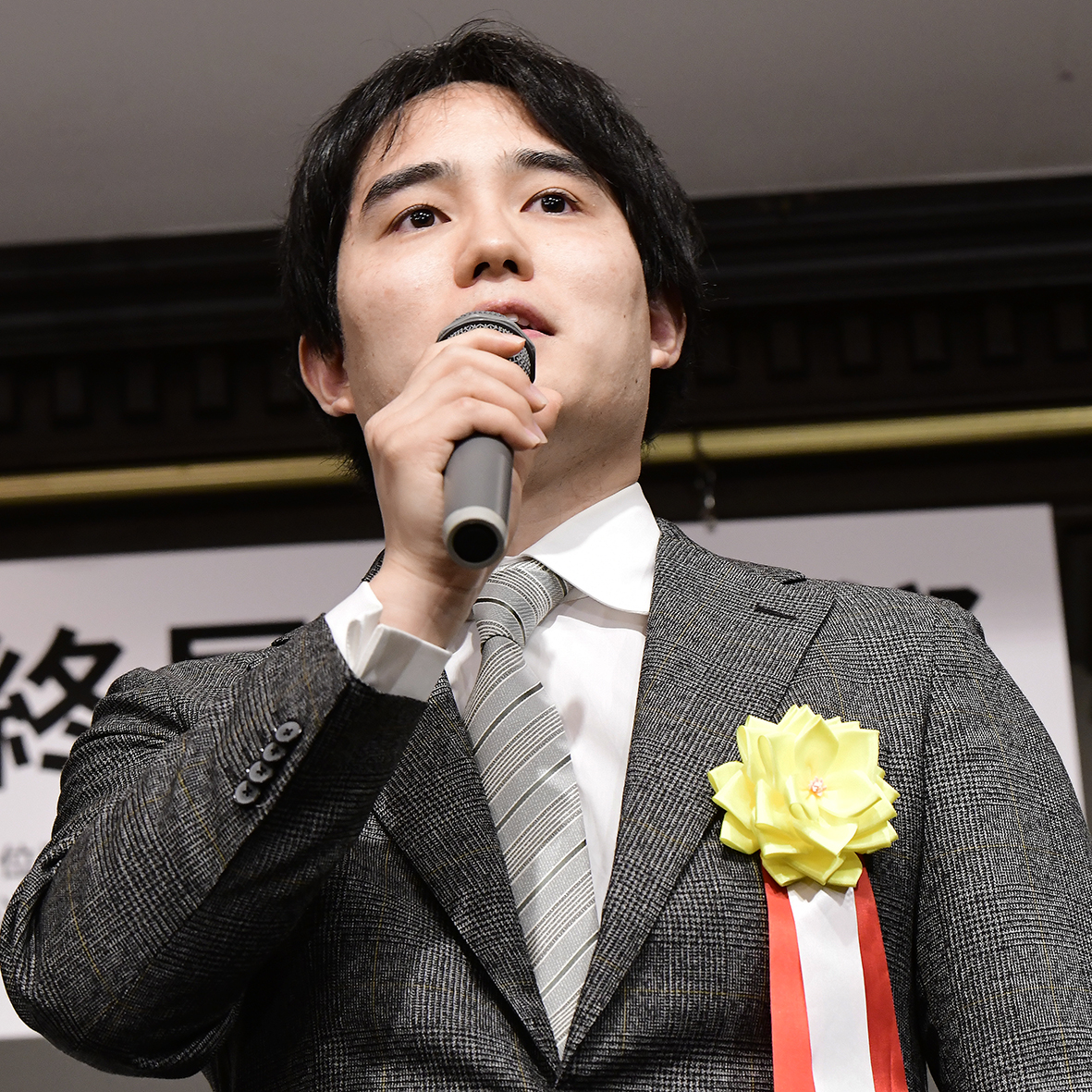 佐々木勇気八段「今期は厳しい戦いの中で自分の弱点や課題が見つかった