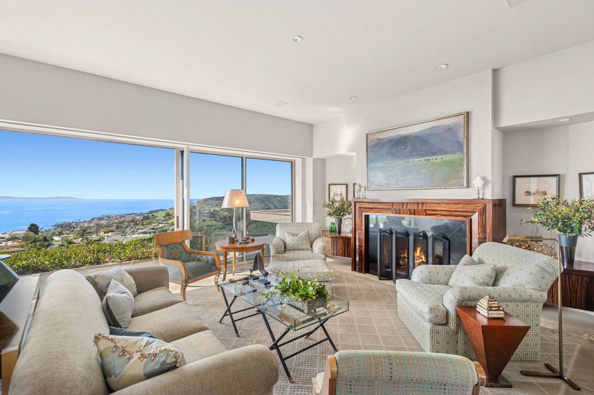 Sweeping #ocean views from every room define this exceptional custom coastal residence, set on a rare 13,360-square-foot wide-frontage lot. 😍

📍1409 Samoa Way, Laguna Beach

Call us to book a private tour 
📱949-922-9552⁣
⁣⁣⁣livelrealestate.com