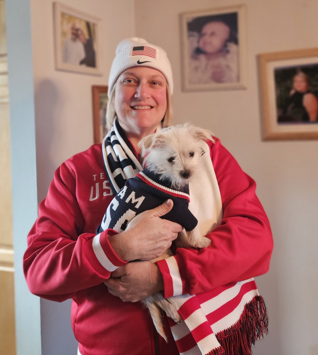 queeng199's tweet photo. @comcast Thank you so much for the #TeamUSA gear! Opal looks fantastic! Gooooooo, USA! https://t.co/19JrtrtMZZ