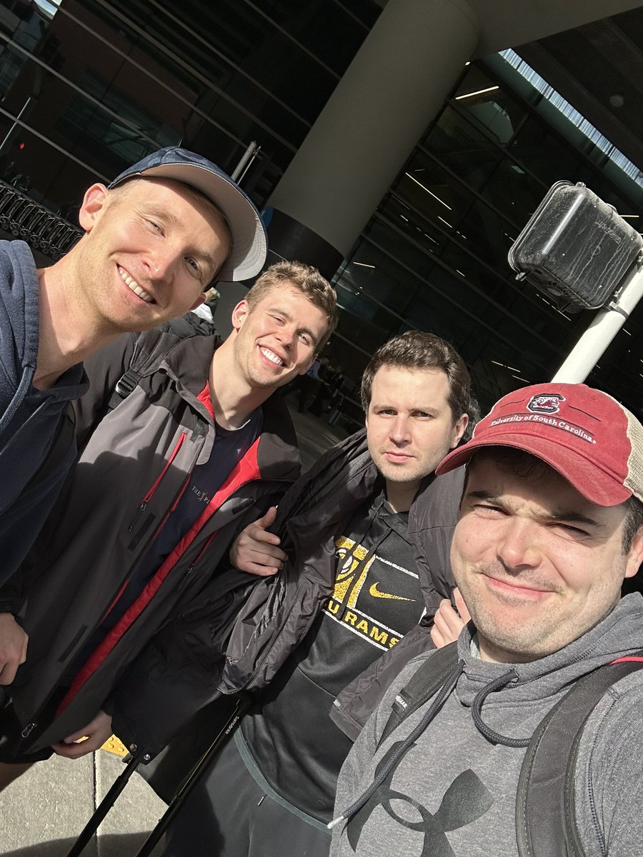 TheMatchTM1's tweet photo. 🚨🚨 BREAKING 🚨🚨 The Match TM has squashed their differences and will be uniting in the same uber in Salt Lake City, Utah. The players are so excited for the upcoming Captains Match. This uber ride is the players retreat to clear their mind ahead of the golf season. https://t.co/s6HGNqHWQf
