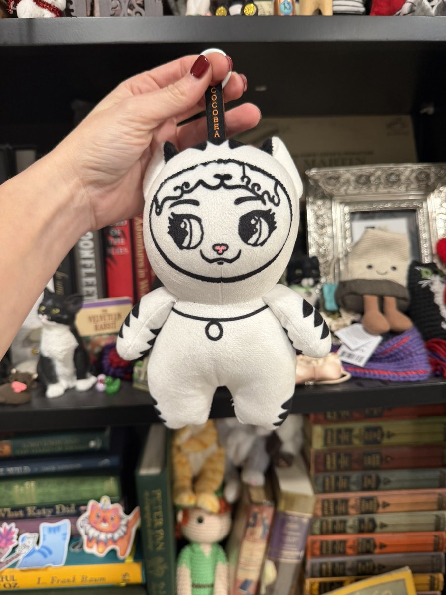 madameraerae's tweet photo. Look at my sweet Koko Bear kitty! It was so fun to create her #plushies #stuffies #stuffie #plushie #stuffiesofinstagram https://t.co/wIZi1kG6Bb