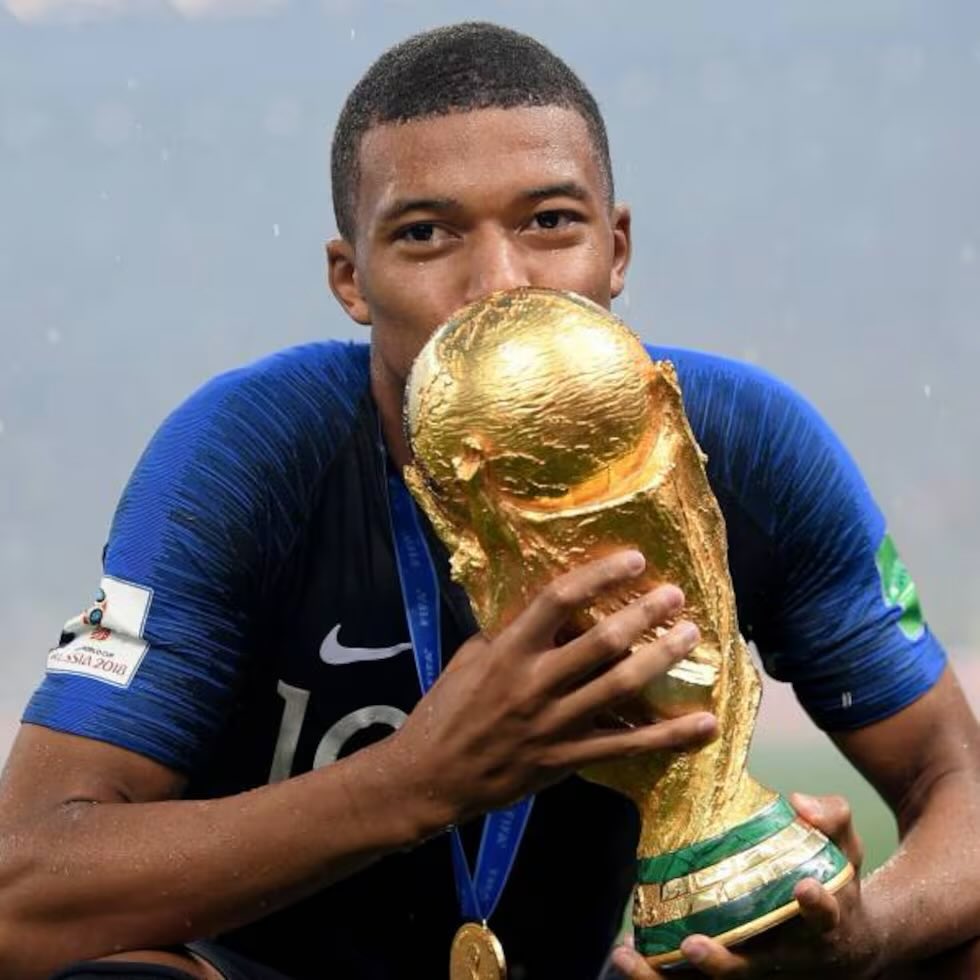 𝐑𝐀𝐌𝐎𝐒𝐉𝐫𝟏𝟎 tweet media