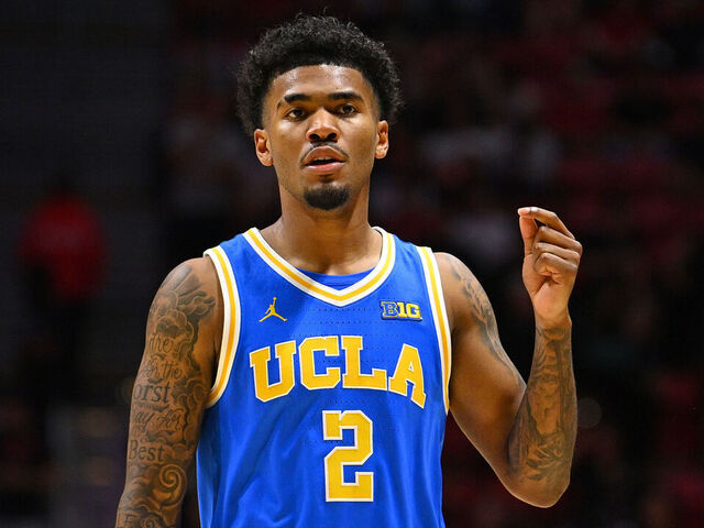CBKReport's tweet photo. Donovan Dent has returned to his New Mexico form over the past two games 🔥 

vs USC: 30 PTS | 10/16 FG | 5/6 3PT | 7 AST | 0 TO
vs Illinois: 14 PTS | 15 AST | 0 TO | 1 BLK | 1 STL

DAWG. https://t.co/XmysttUgxb