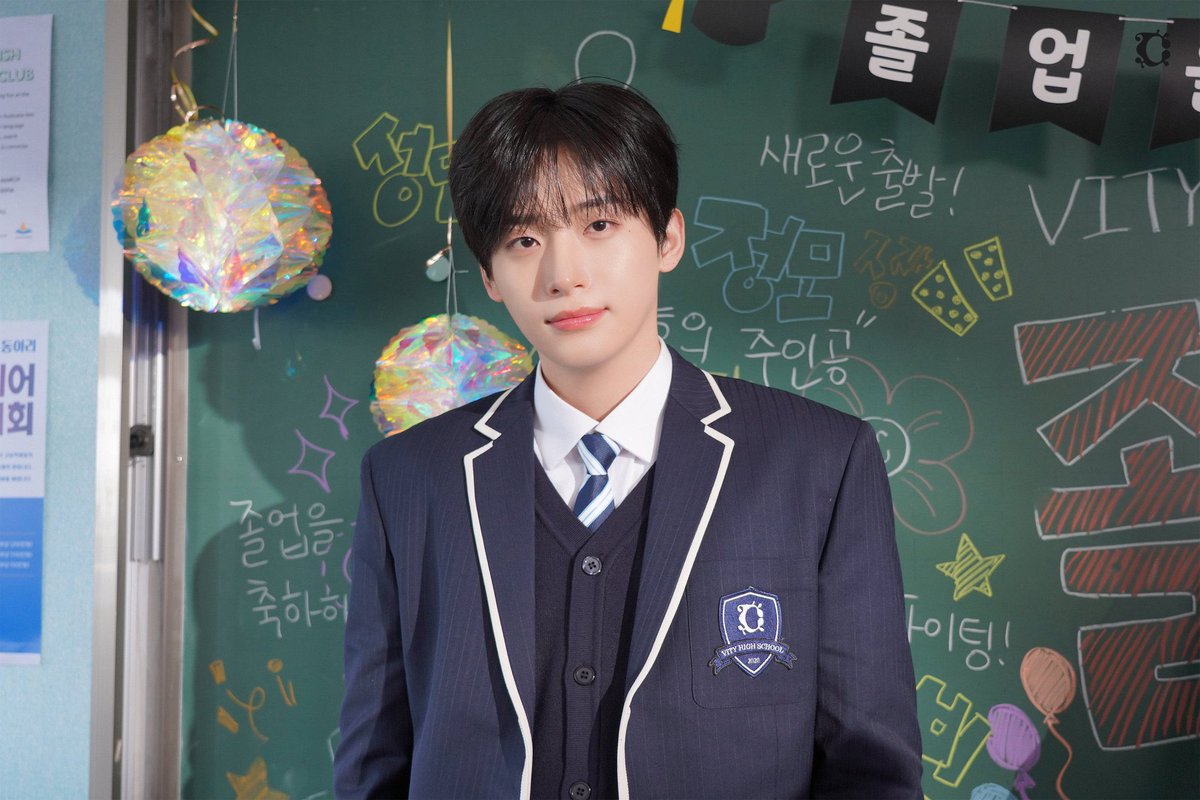 JungmoFrance's tweet photo. 📸┊PHOTOS ⋆ 25.02.26

Photos behind de Jungmo pour la VCR de la 2026 CRAVITY FAN-CON < VITY FESTA >

⤷ #CRAVITY #크래비티 #정모 #JUNGMO https://t.co/zPeCUMou6k