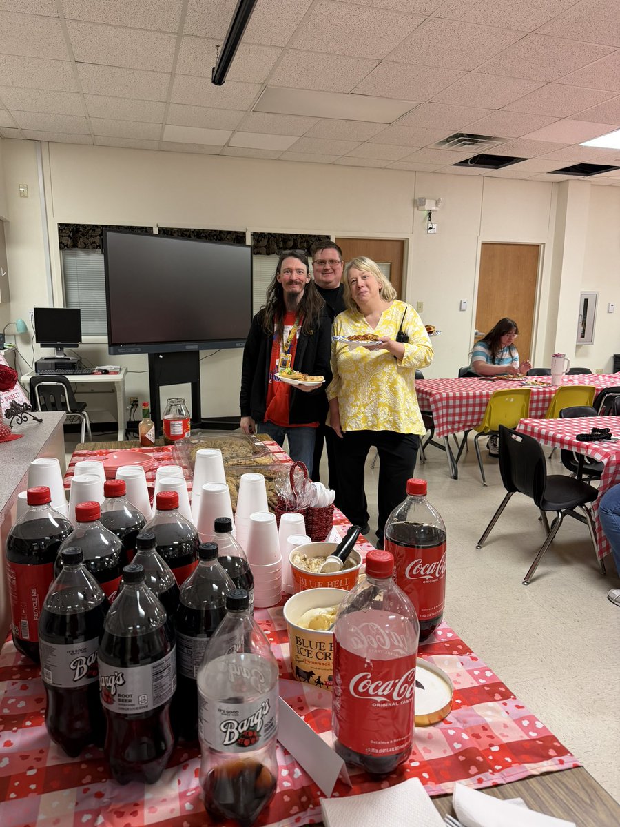 Henry Scott Middle School tweet media