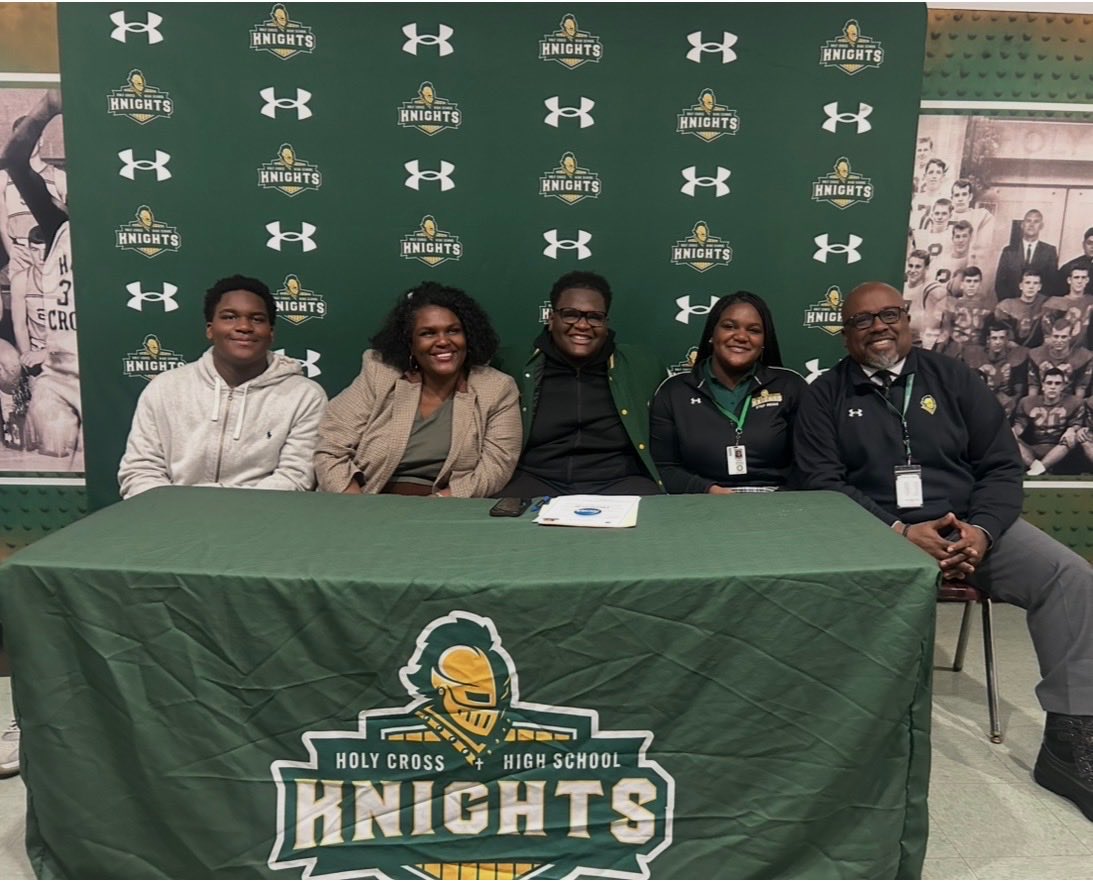 Holy Cross Athletics tweet media