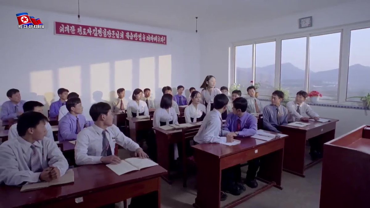 The Schoolgirl’s Diary (한 녀학생의 일기, 2007)
• 1h30min
• Coreia do Norte, Drama
• Dir: Jang Hak-in
(legendado em pt-br, en)

Uma aluna enfrenta diferentes conflitos enquanto luta para se tornar uma cientista.