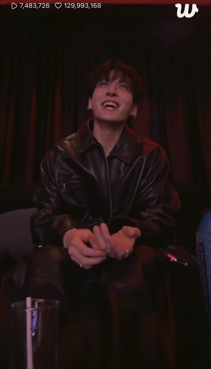 I got emotional listening to him. He’s so sensitive and his heart is so pure. You can really feel how sincerely he loves ARMY. I love him so much. #정국