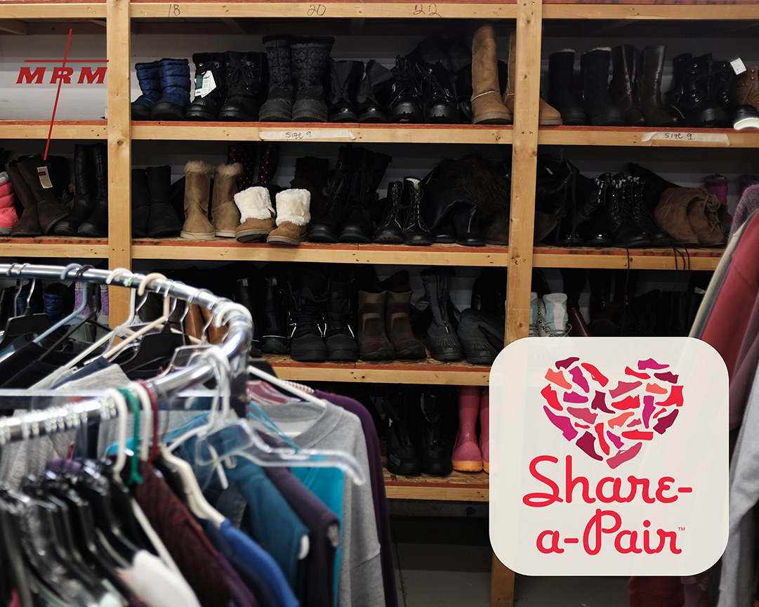 There's only one week left to donate new socks and new/gently used shoes to the Stan's Shoes Share-A-Pair Shoe and Sock Drive! You'll even get a coupon for $10 off at Stan's in return for your donation, good through 3/5/25! For more details, visit: stansshoes.com/pages/share-a-….
