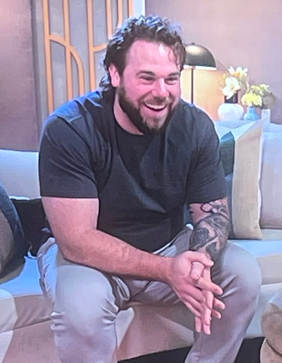deannaveg's tweet photo. Jordan appreciation post #loveisblind #loveisblinds10 https://t.co/v07a3ptdFf